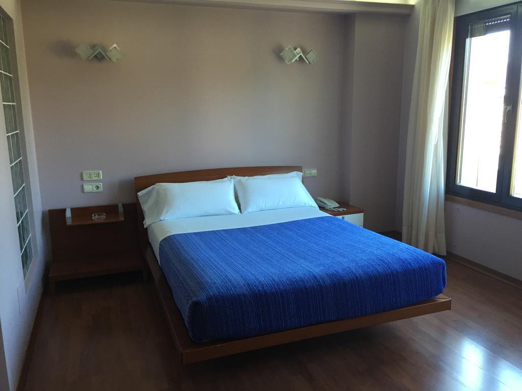 Motel Abalo Catoira Habitación foto